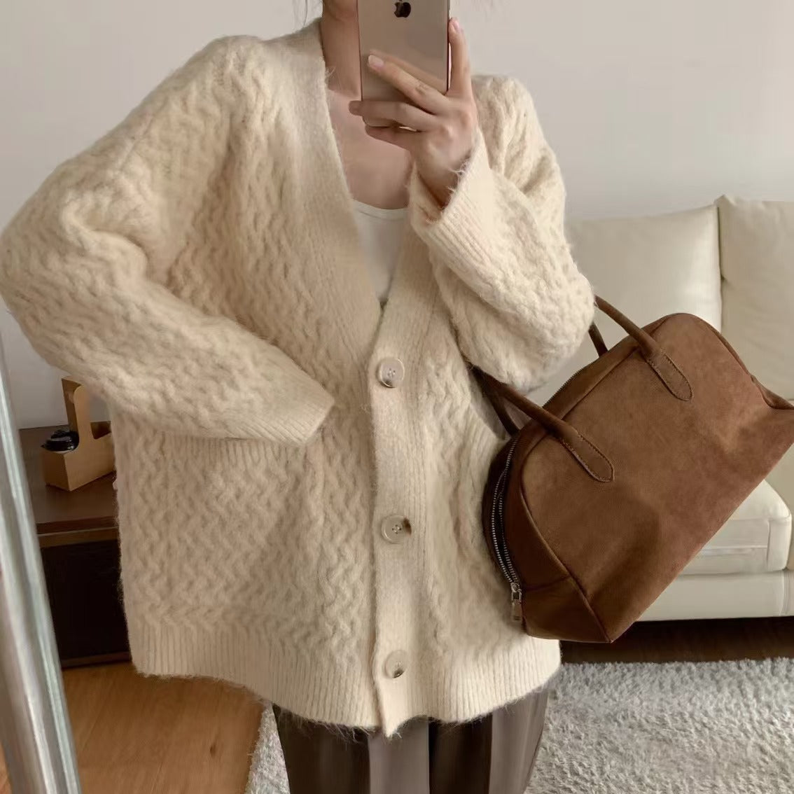 ルーズニットカーディガン