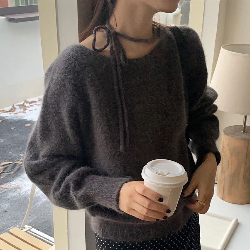 リボン付きオフショルダーニット