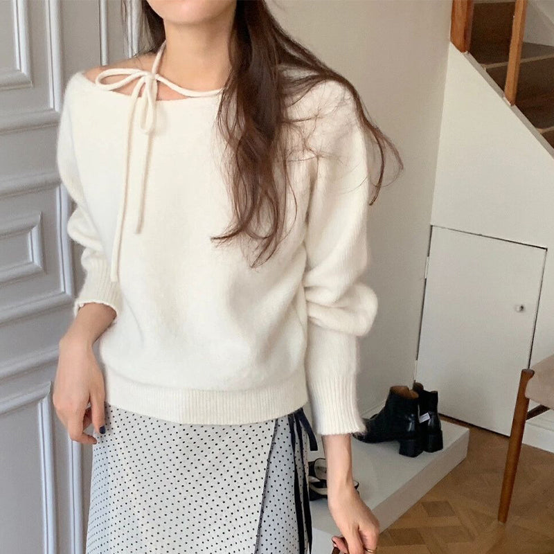 リボン付きオフショルダーニット