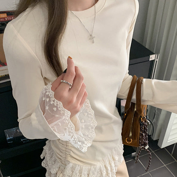 レースフリルフィットトップス